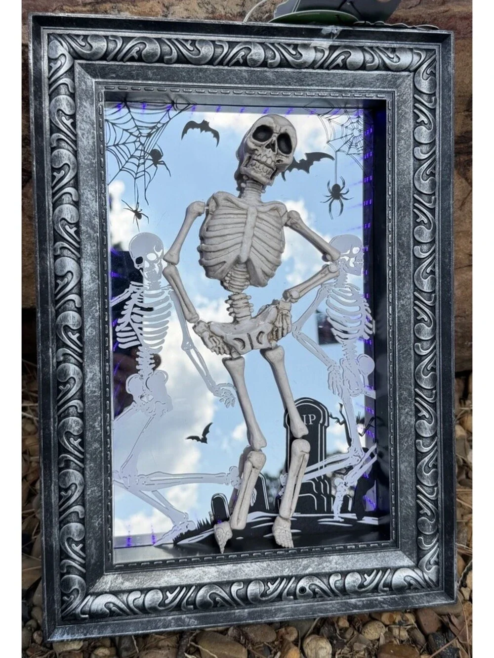 TIKTOK Viral Dancing Musical Skeleton Light Up Halloween Home Wall Decor RARE